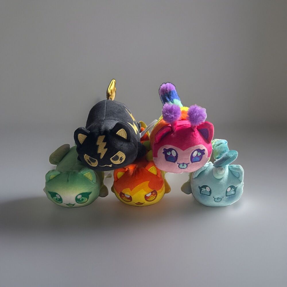 Aphmau MeeMeows Photoed Lot Of 5 Plush Cats